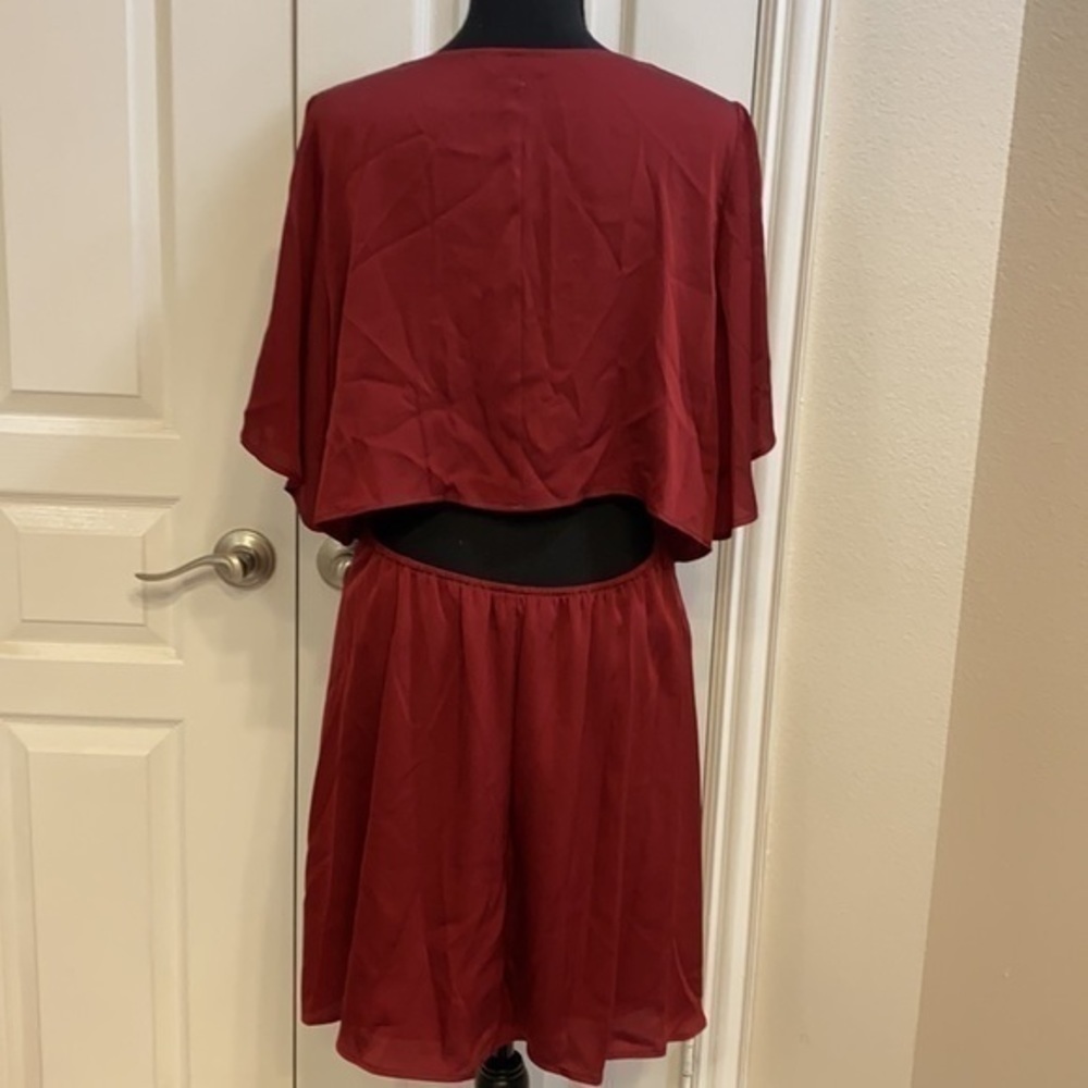BCBGENERATION Deep Red Open Back Dress - Picture 5 of 6
